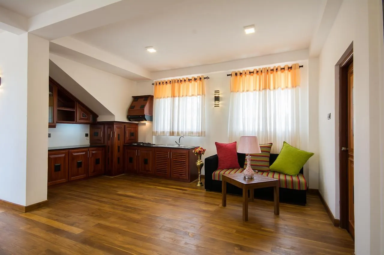 Hill Pride City Hotel Nuwara Eliya 3*,  Sri Lanka