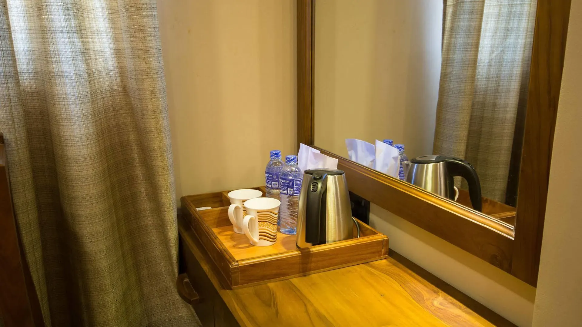 Hill Pride City Hotel Nuwara Eliya 3*,